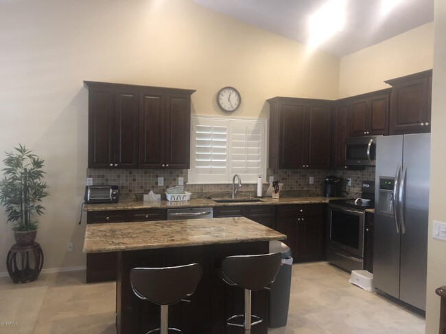 Photo - 3923 N 151st Ave