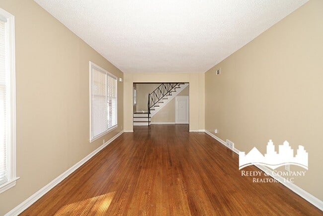 Photo - 2010 Tammwood Dr