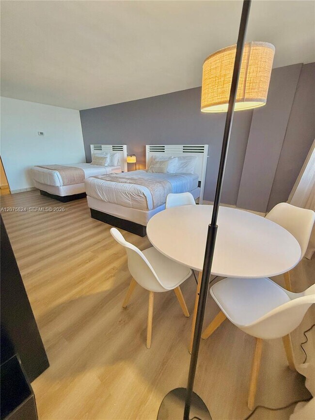 Photo - 19201 Collins Ave Unit 945