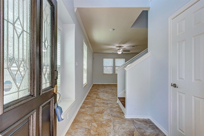 Photo - 6451 Calgary Woods Ln