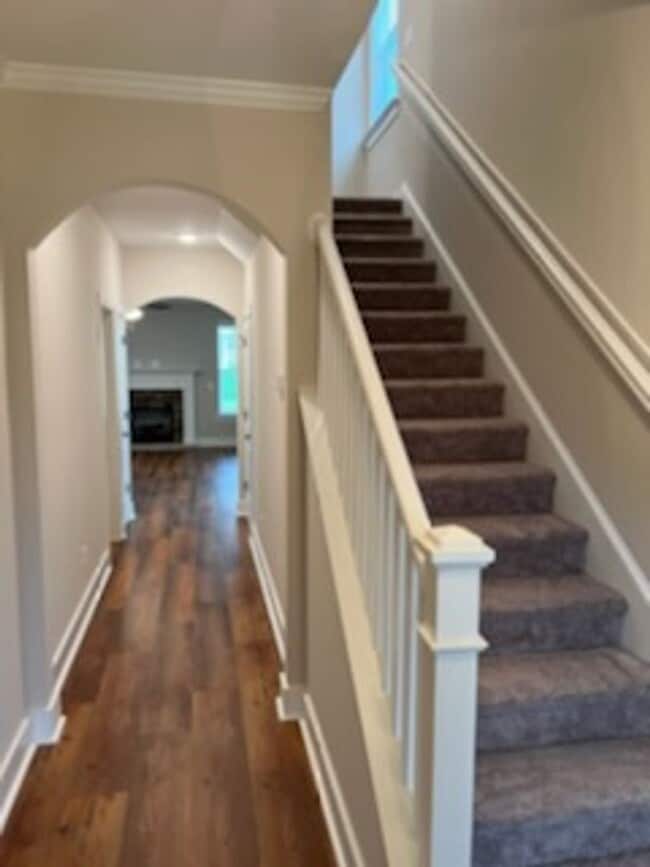 Photo - Beautiful and spacious 2 Story in Summerto...