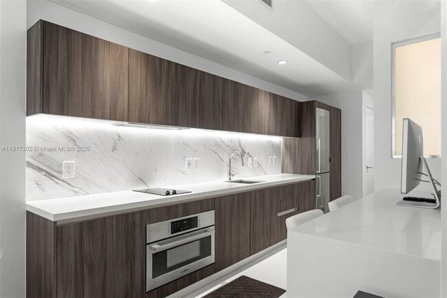 Photo - 851 NE 1st Ave Unit 300