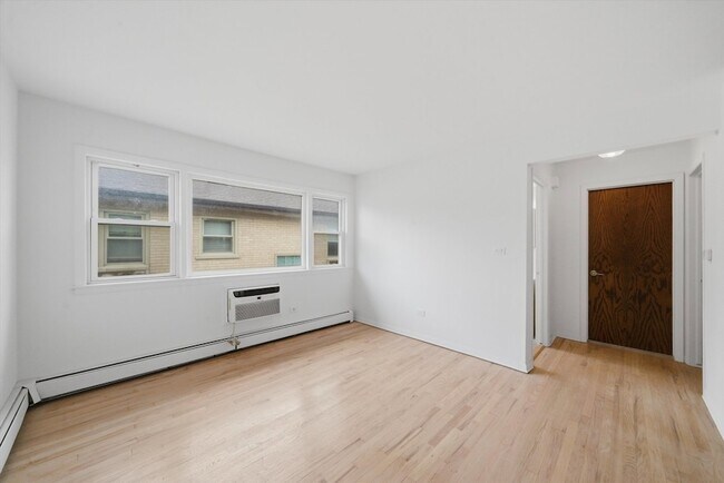 Photo - 7709 W Marwood Ave Unit 3S