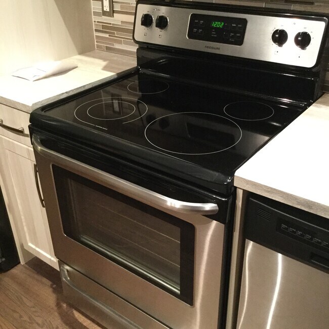 Photo - 2860 Garnet St Unité B