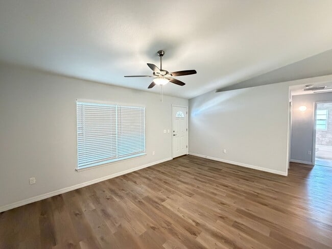Photo - Beautiful 3 Bedroom, 2 Bathroom Home in Summerfield!