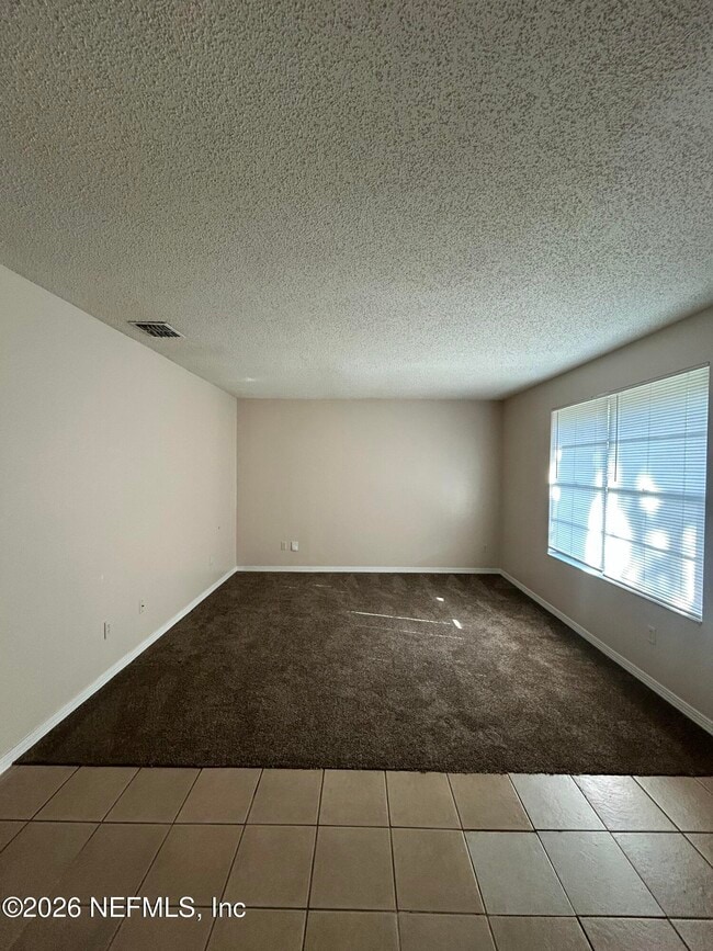 Photo - 470 Crabapple Ct