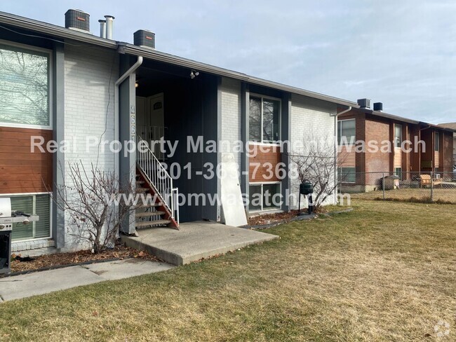 Building Photo - Come See This Remodeled 2 Bedroom 1 Bath F... Rental