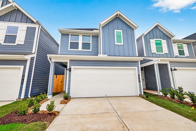 Building Photo - 28142 Meadowlark Sky Dr