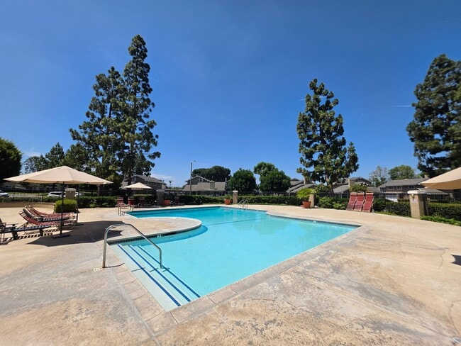 Photo - El Camino Real Community: 2 Bedroom 1.5 Bath Attached Townhouse
