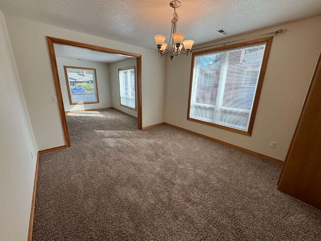 Photo - 2 Bedroom / 2 Bathroom Home with Loft & St...