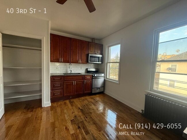 Photo - 40 3rd St Unit 1
