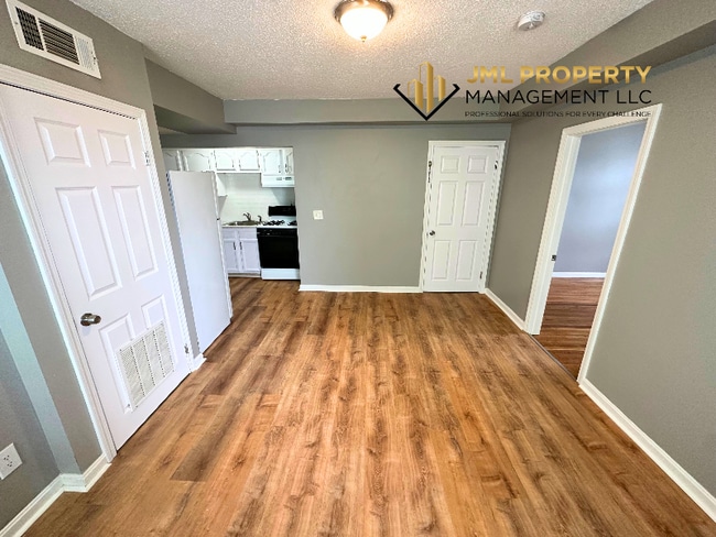 Photo - 321 Union St Unidad 1N