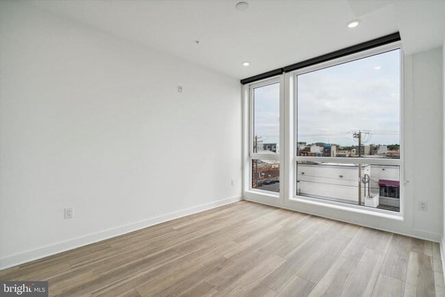 Photo - 2636 E York St Unidad 504