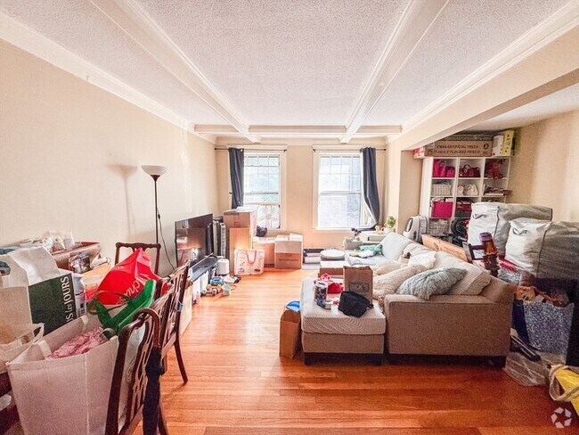 Building Photo - 30 Kinross Rd Unit 6 Rental