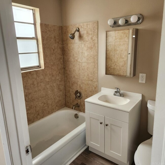 Photo - 14707 Kanis Rd Unidad 9
