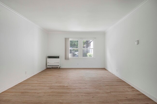 Photo - 8740 Belford Ave Unidad 8740