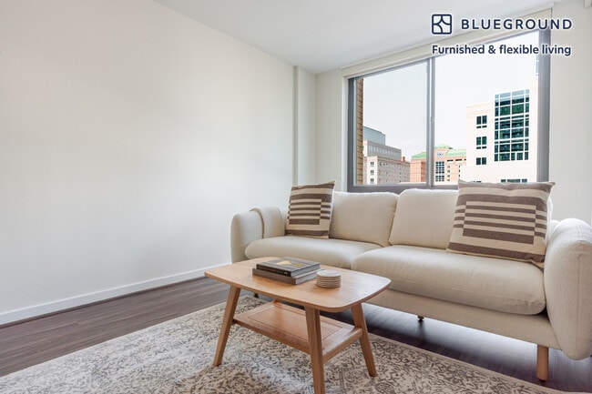 Photo - 3444 Fairfax Dr Unit FL4-ID1036