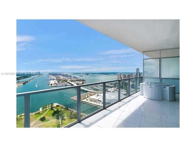 Building Photo - 1100 Biscayne Blvd Unit 5704 Rental