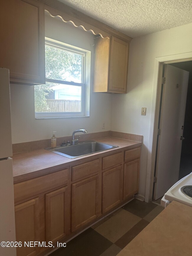 8255 Cheryl Ann Ln