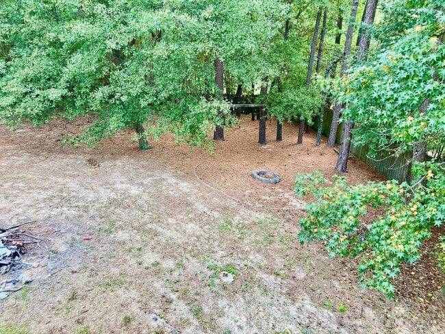 Photo - 444 Cherokee Dr