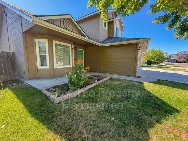 Photo - 3420 N Oakstone Ave