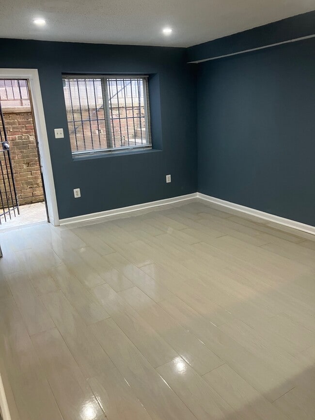 Photo - 3101 Southern Ave Unit T7