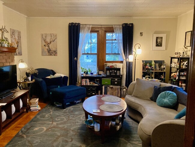 Building Photo - 108 Hancock St Unit 1