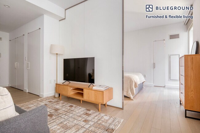 Photo - 572 11th Ave Unidad SI FL6-ID1512