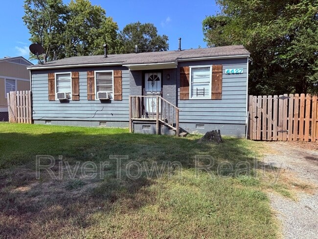 Building Photo - 4427 Ryan St Rental