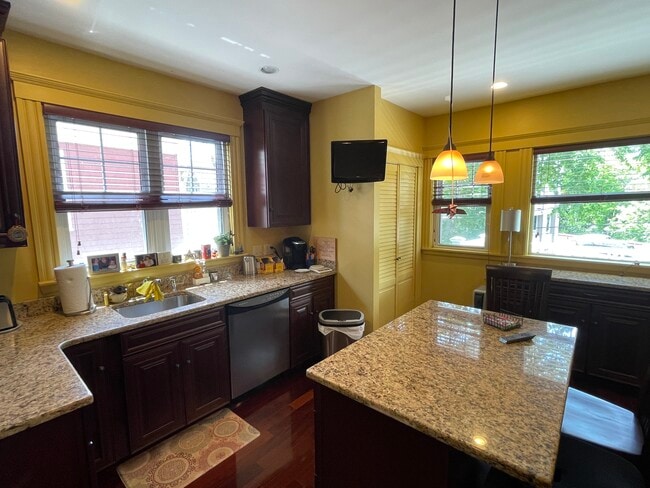 Photo - 200 Larch Rd Unit 1