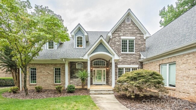 Photo - 112 Cedar Bluff Ln