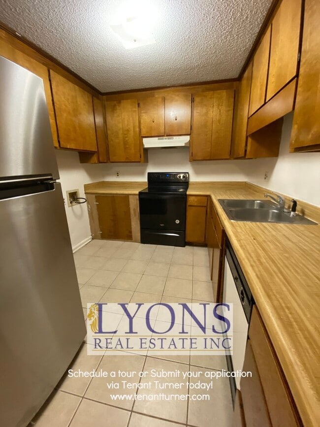 Photo - 1026 S Gordon Ave