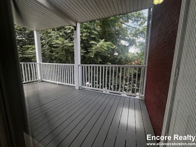 Photo - 270 Bowdoin St Unit 9