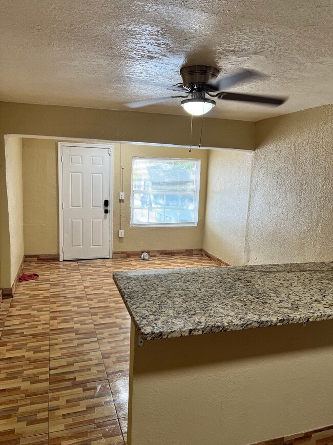 Photo - 4719 NW 32nd Ave Unit A