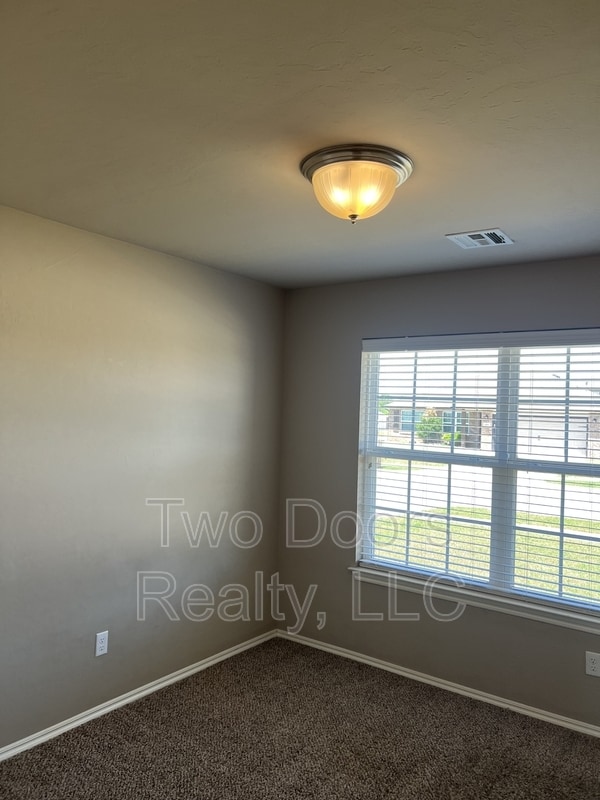 11808 NW 135th St