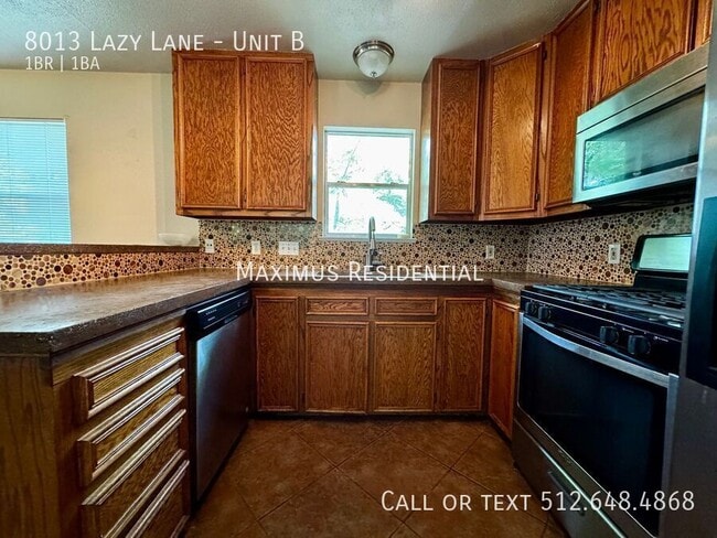 Photo - 8013 Lazy Ln Unit B