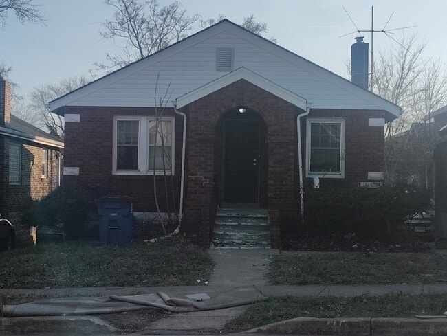 Photo - 7176 Hunter Ave