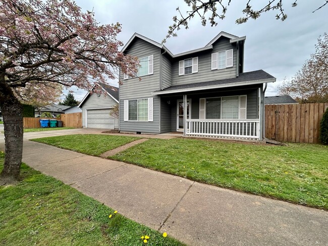 Photo - Welcome to this charming 3-bedroom, 2.5-bathroom house located in Vancouver, WA!