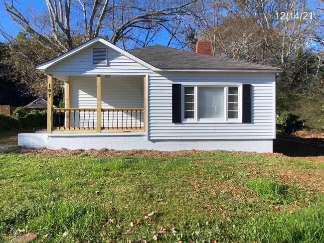 Building Photo - 107 Ford St