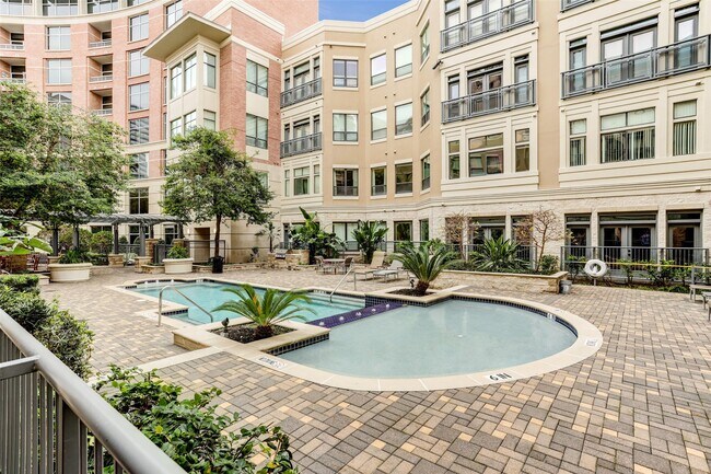 1901 Post Oak Blvd Unit 2602