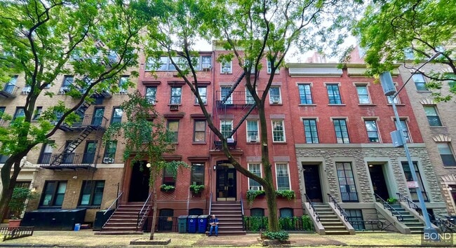 Building Photo - 350 W 21st St Unit 7 Rental