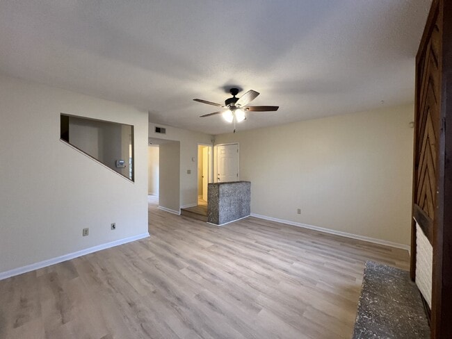 Photo - Townhouse for Rent