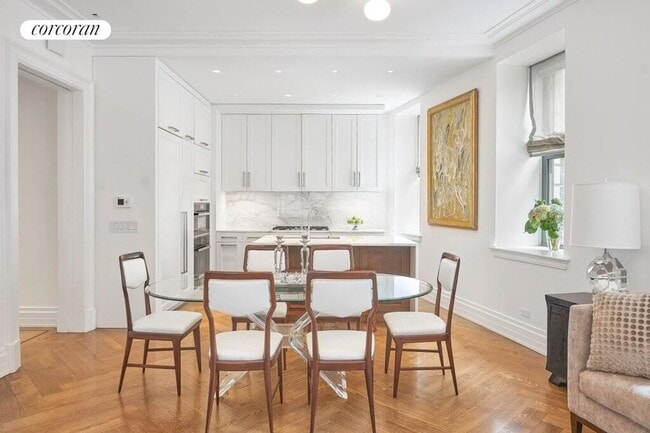 Photo - 235 W 75th St