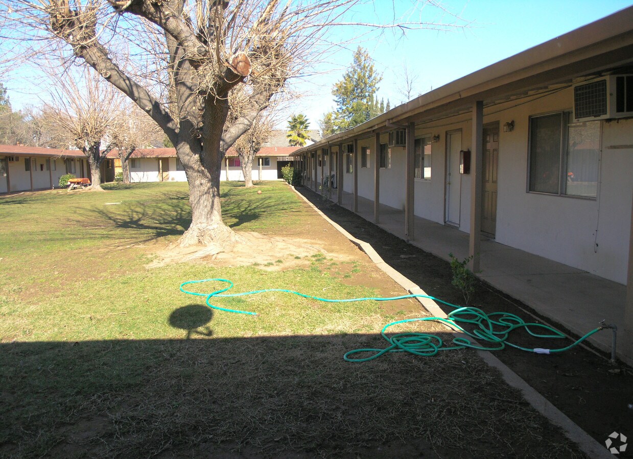 Photo - Parkside Apartments