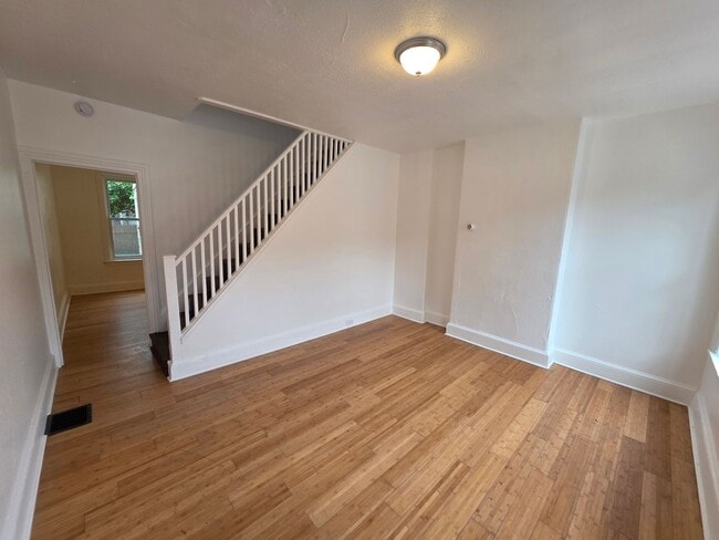 Photo - 916 N Spruce St