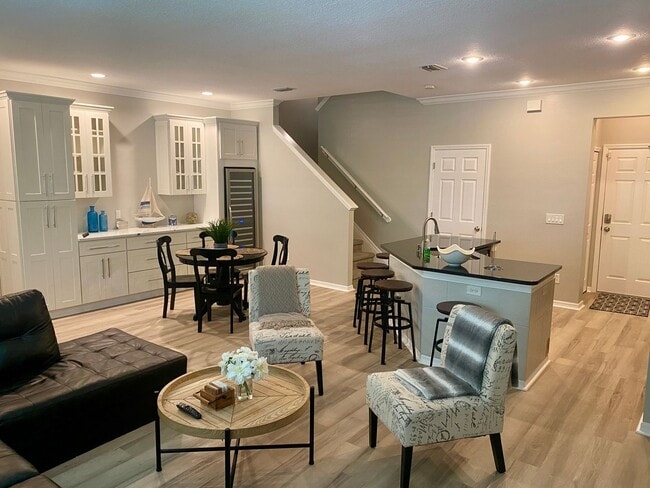 Photo - Citrus Park Luxury 3 Bedroom / 2.5 Bathroom Townhome Available 7/1/22