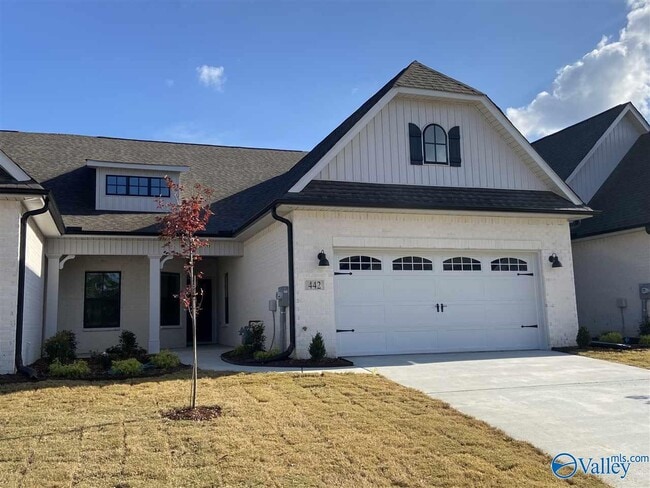 Photo - 442 Legend Oak Way SW Casa Adosada