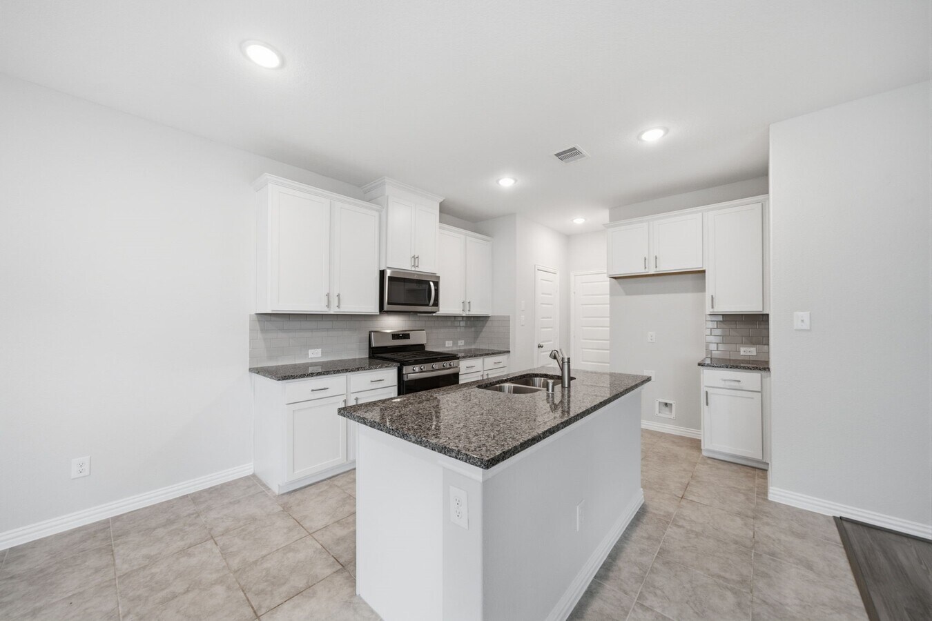 Photo - 7116 Elgin St