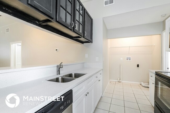 Photo - 3320 Timberline Rd W