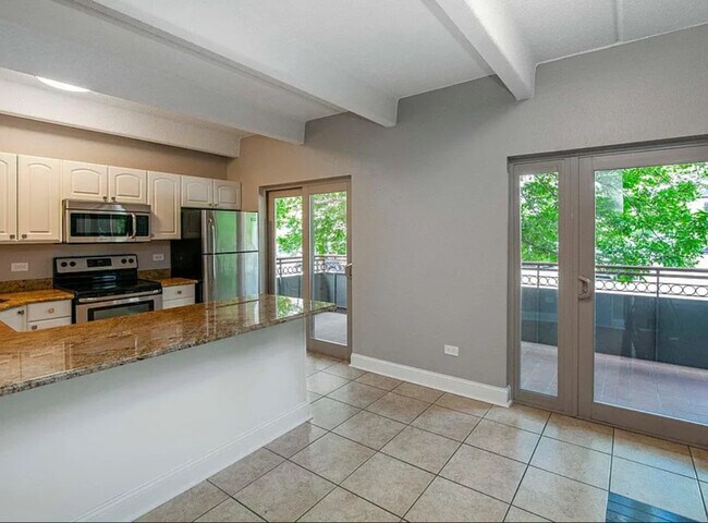 Photo - 1441 N Humboldt St Unidad #104